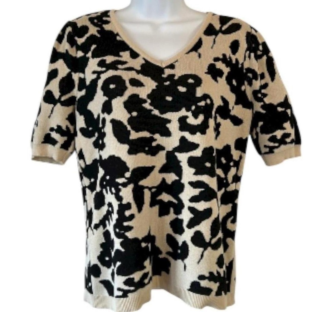 Academia Preppy Fairy BYdesign Twee Floral Neutral Sweater